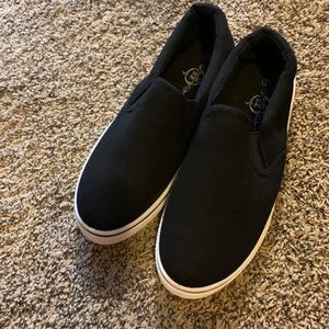 Black canvas sneakers